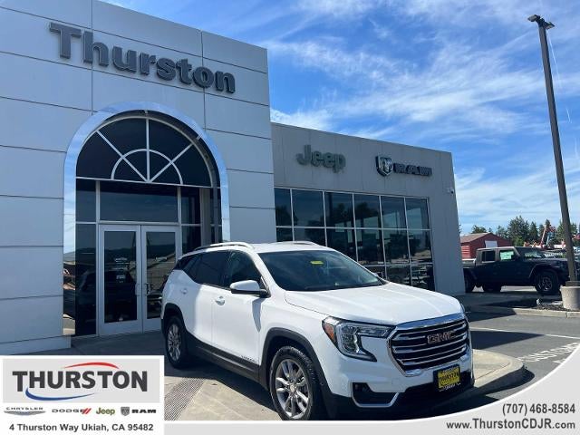 2024 GMC Terrain AWD 4dr SLT in Summit White — front three-quarter view